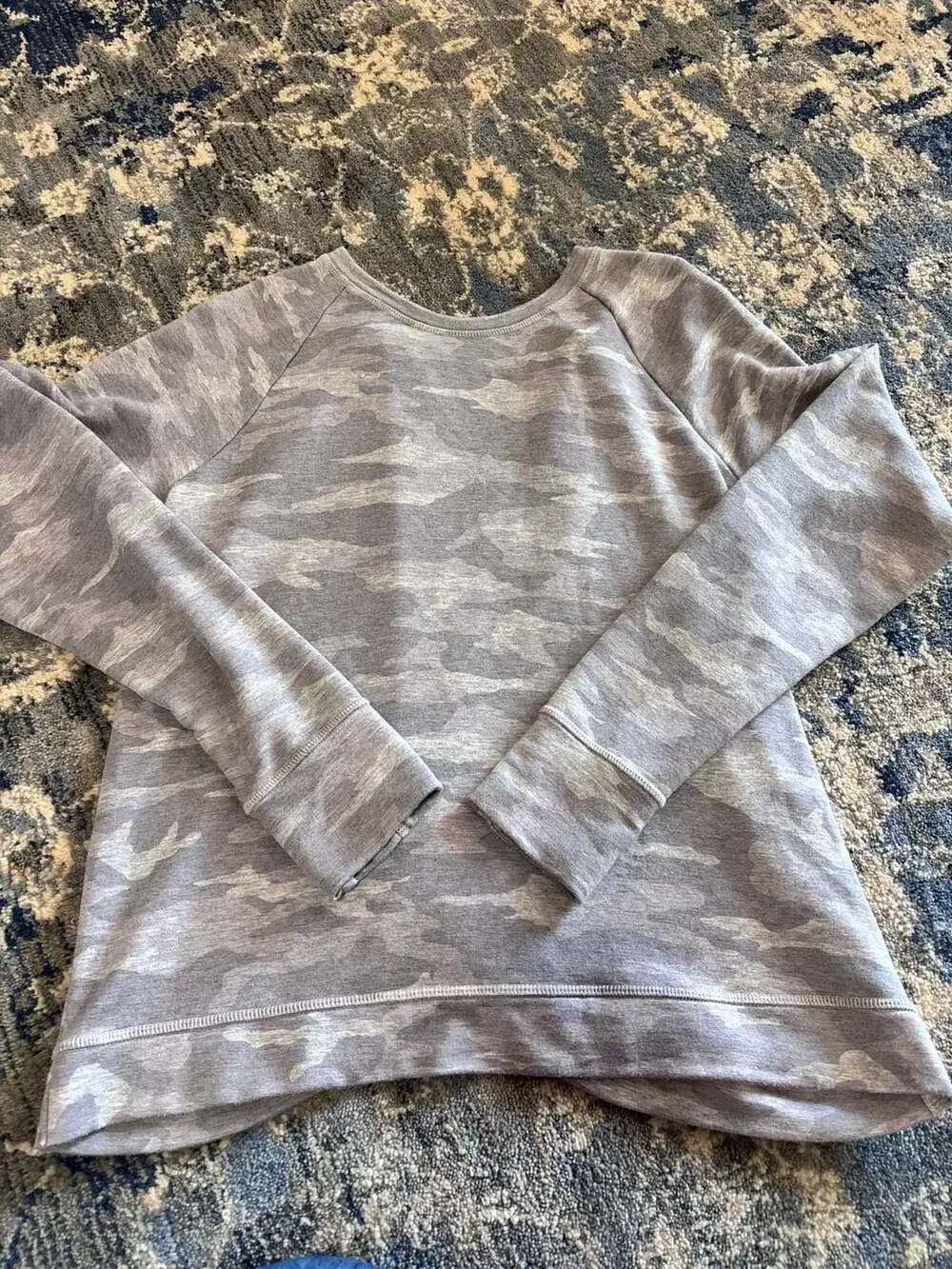 Athleta Girl Cross Your Fingers Sweatshirt Size XXL